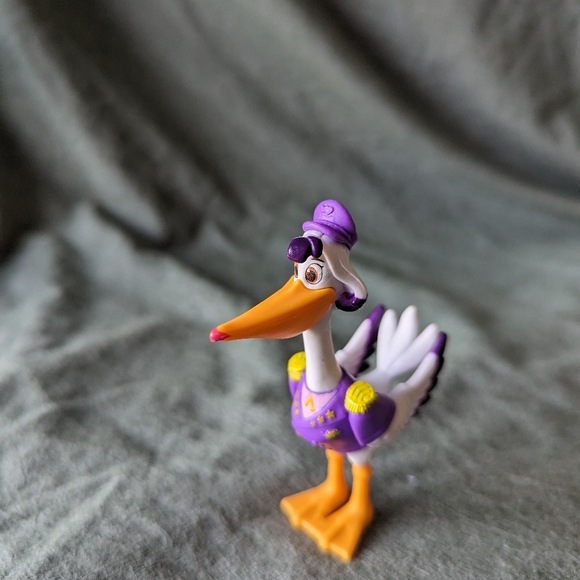 5/$20 🌼 Disney Jr T.O.T.S. Beakman Pelican Purple Vest Figure Toy 3.5" Cake - Picture 10 of 15